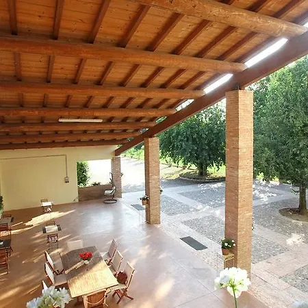 La Corte Di Anna *